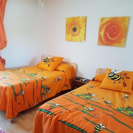 Apartamento Frente Al Mar Рокетас-де-Мар Екстер'єр фото