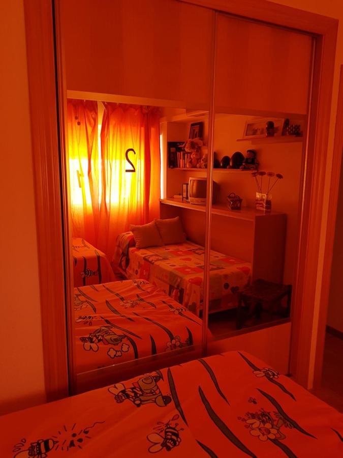 Apartamento Frente Al Mar Рокетас-де-Мар Екстер'єр фото